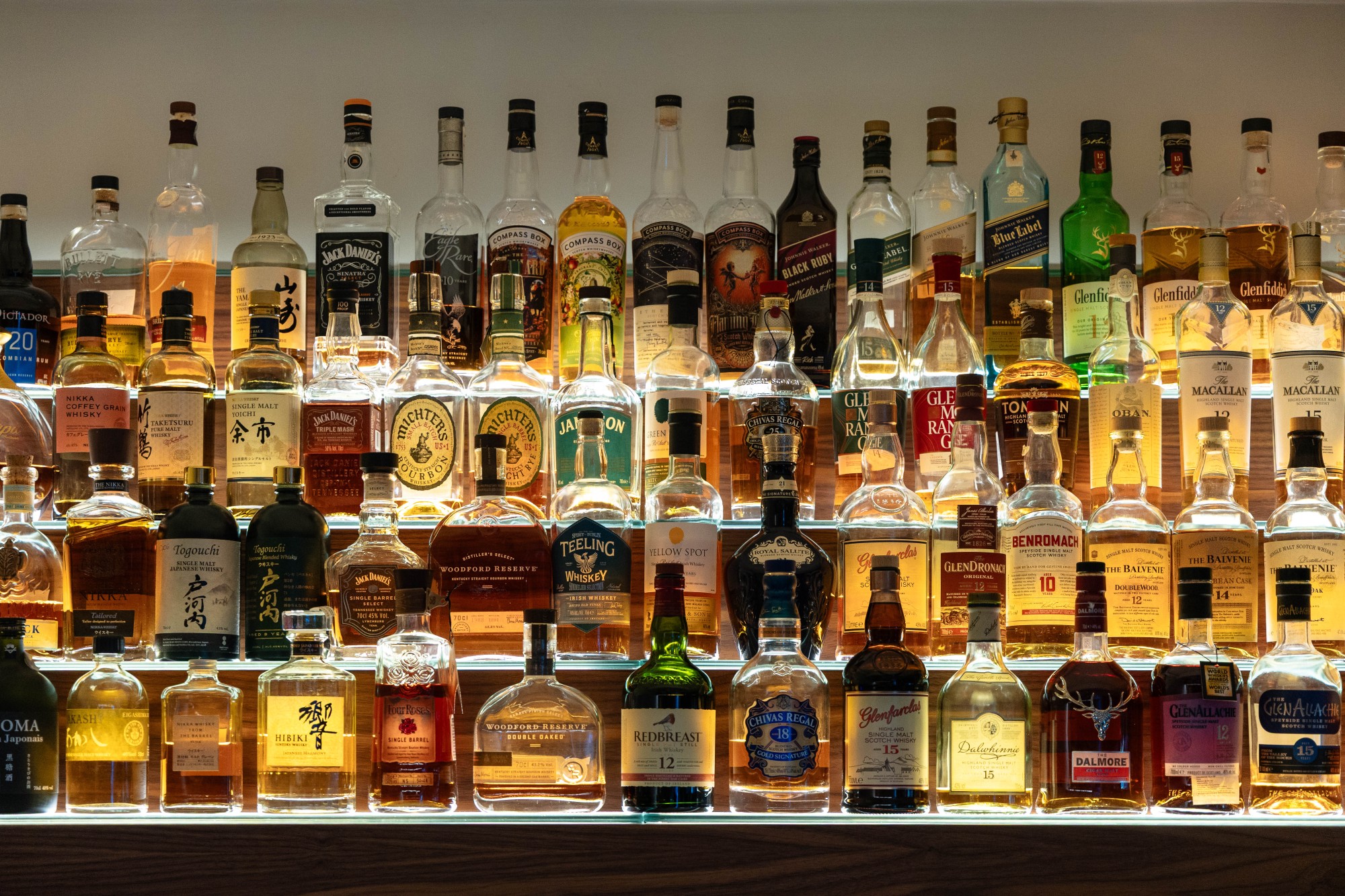 Whiskey Bar 2